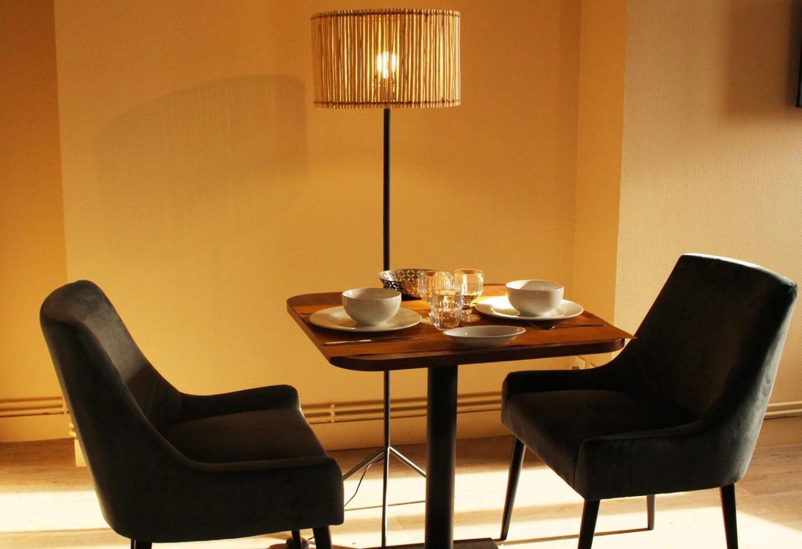 Apartment Fulbert - View On Cathedral And Place Des Epars
